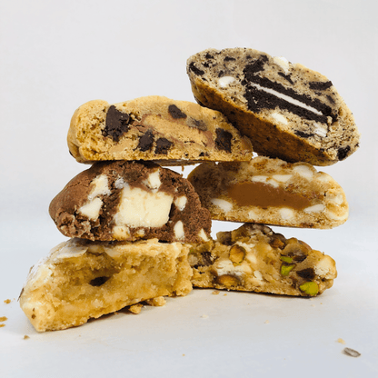 Mega-stuffed Cookie Box - 6 Assorted Flavours