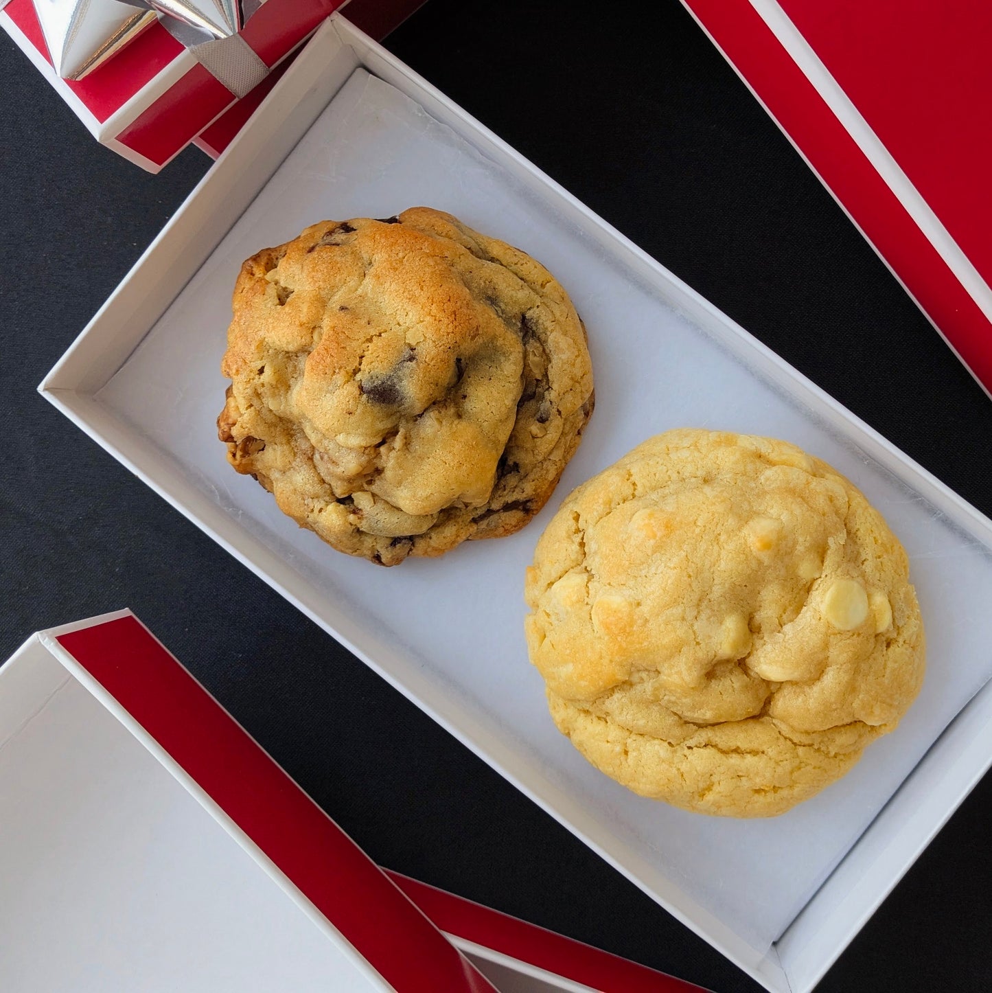 Welcome Gift: Two Cookie Box